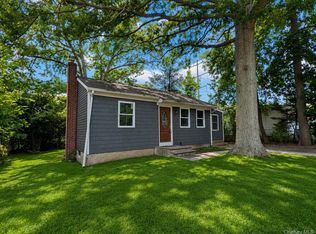 52 King Road, Rocky Point, NY 11778
