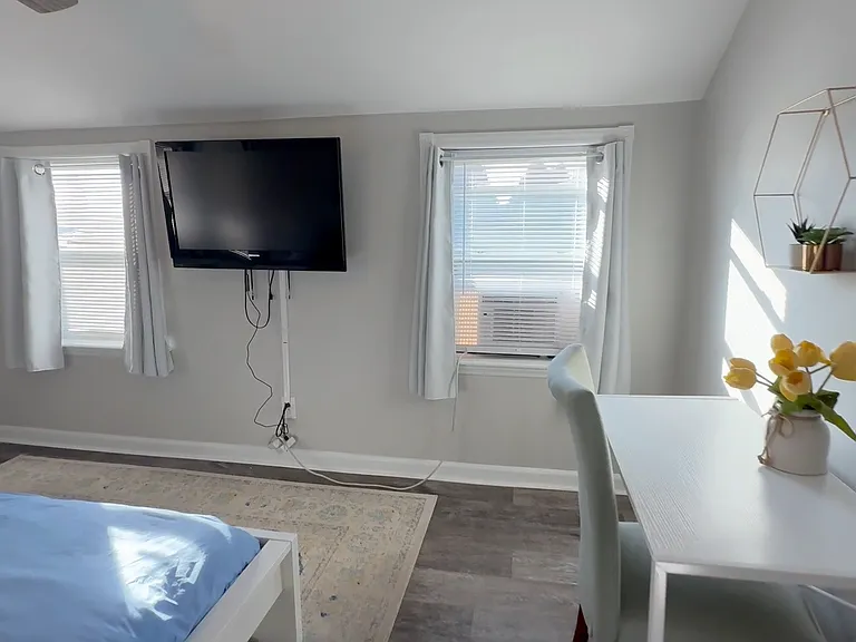 Shadycrest Dr — Photo 14