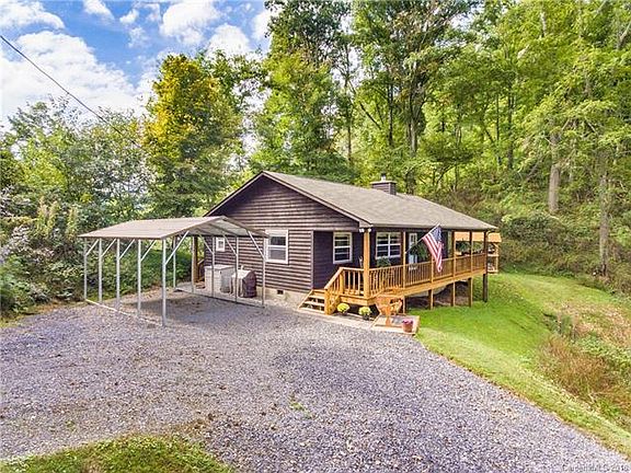 3rd image of 633 Treetop Ln