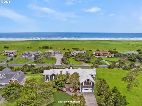 88902 Pinehurst Rd, Seaside, OR 97138