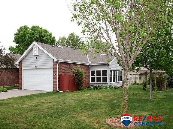 3rd image of 2701 S 82nd St