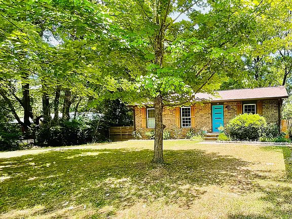 4th image of 113 Ellen Pl #B