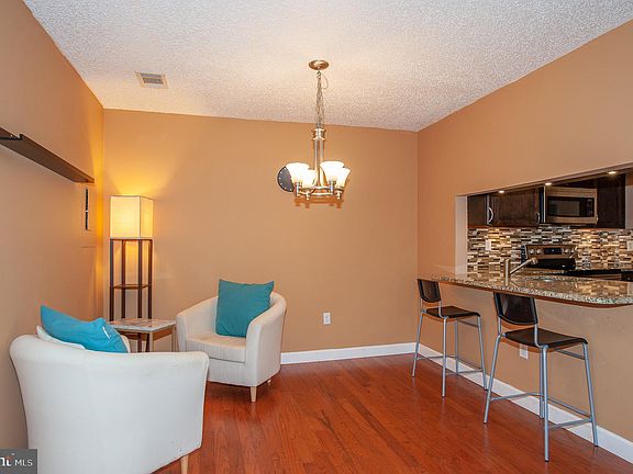 3rd image of 6925 Mary Caroline Cir #B