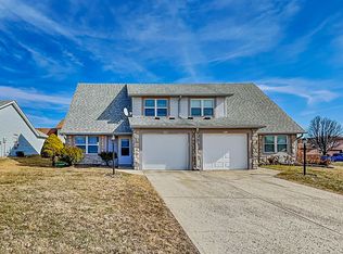 599 Paradise Way W #B, Greenwood, IN 46143