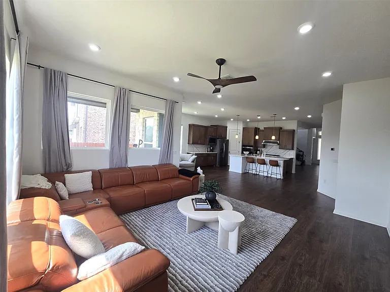 2319 Cantata Cv — Photo 14