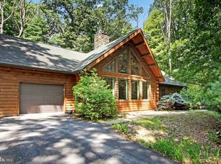 15 & 17 Whippoorwill Ln, Orrtanna, PA 17353