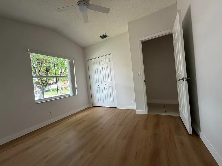 3386 Treasure Ln — Photo 15