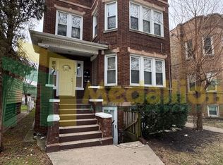 Ne Srp 5515 W Hirsch St, Chicago, IL 60651