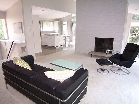 Modern, Open Floor Plan