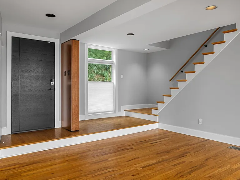 101 Brosville St — Photo 6