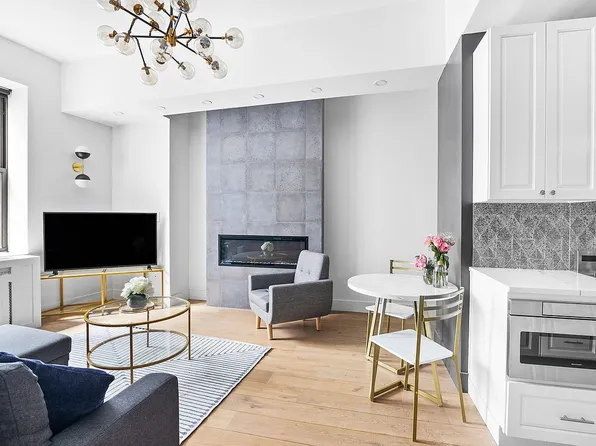 99 John St APT 304, New York, NY 10038