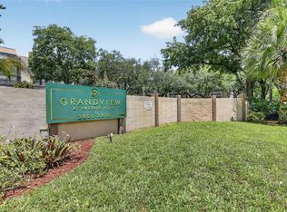 Grandview At Emerald Hill, Hollywood, FL 33021