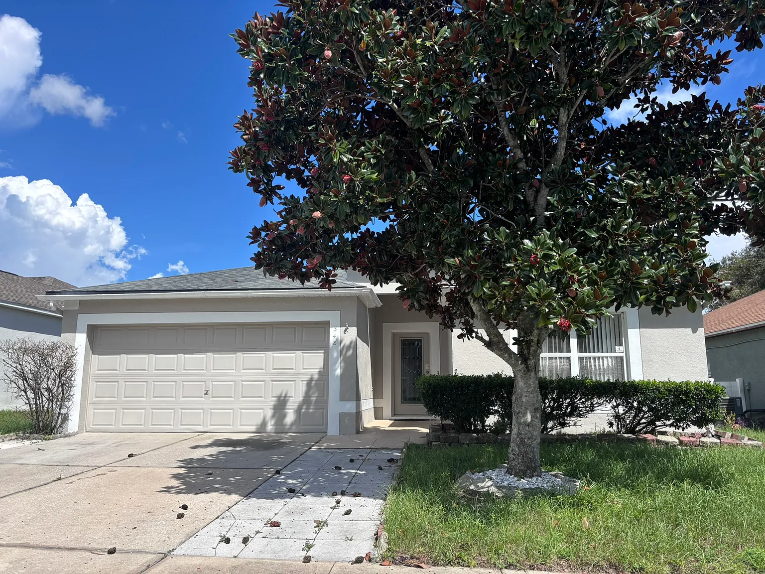 4 bed, 1855 sqft, $2,750 — Photo 1