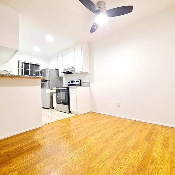 3760 3rd Ave #1E — Photo 24