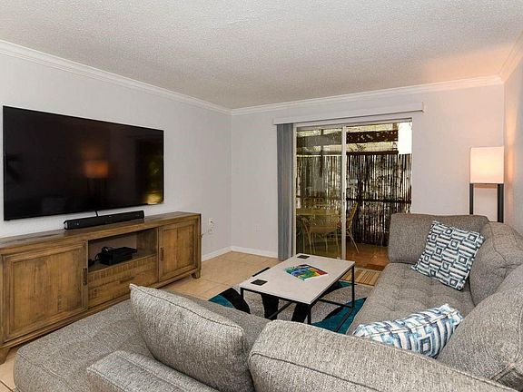 4th image of 966 La Costa Cir Unit 7