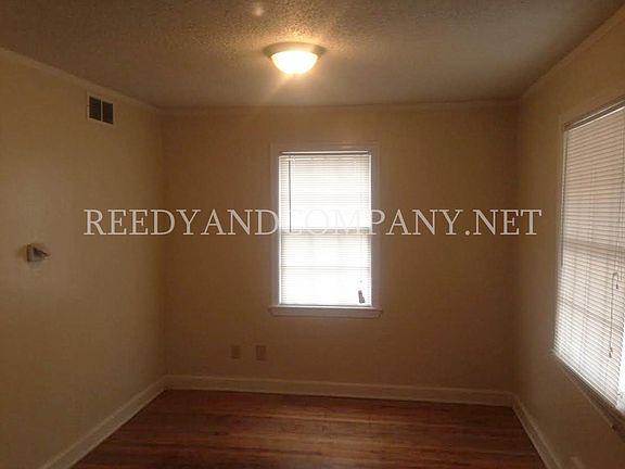 5th image of 4060 Philsdale Ave