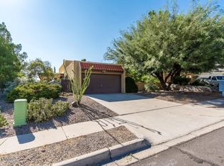 2183 Frontier Dr, Las Cruces, NM 88011