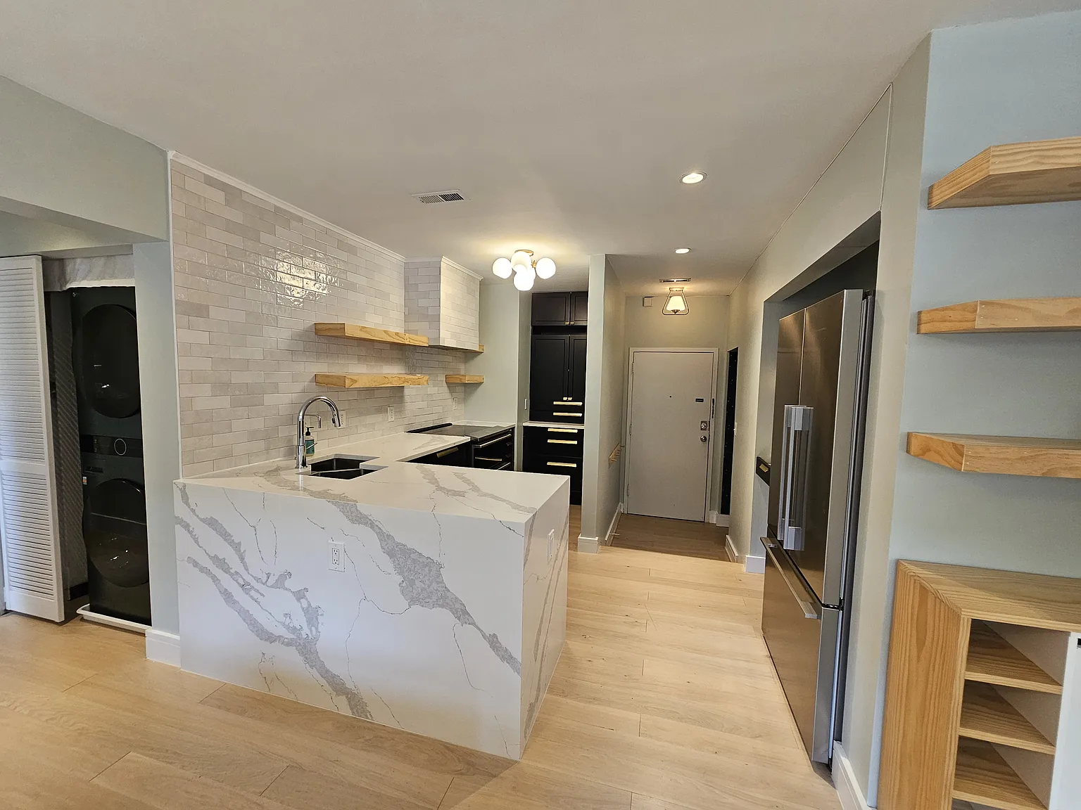 2901 16th St NW APT 102 photo 1