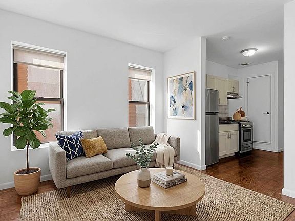2nd image of 207 Madison St APT 14