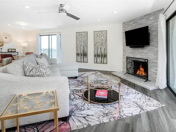 800 Pearl Street #1010, Denver, CO 80203