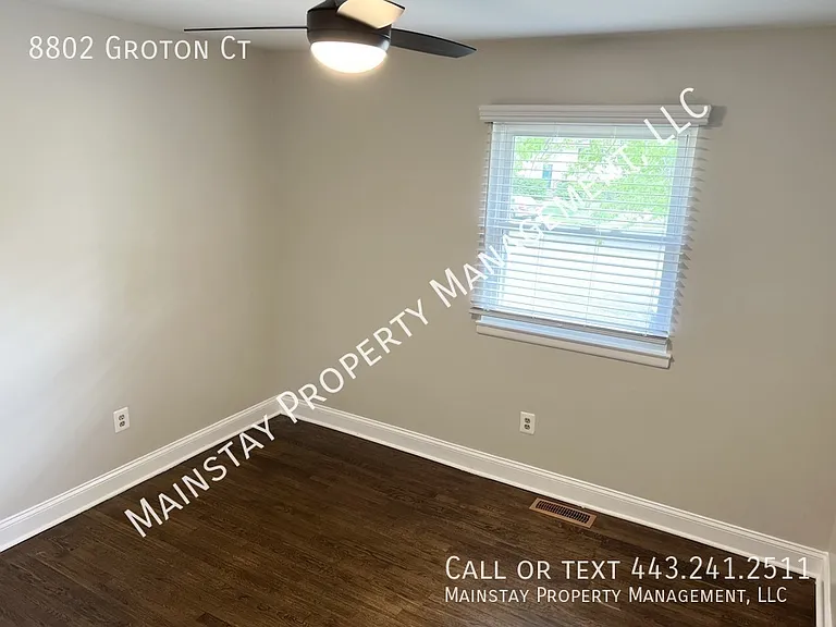 8802 Groton Ct — Photo 17