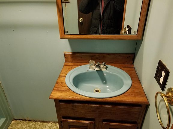 5th image of 7046 Bickett Blvd