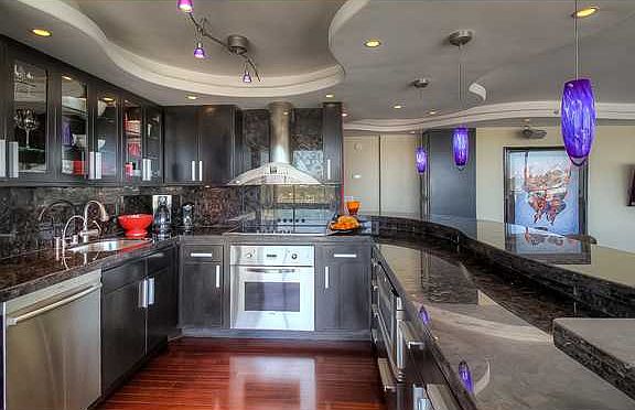 4th image of 1710 Avenida Del Mundo Unit 908