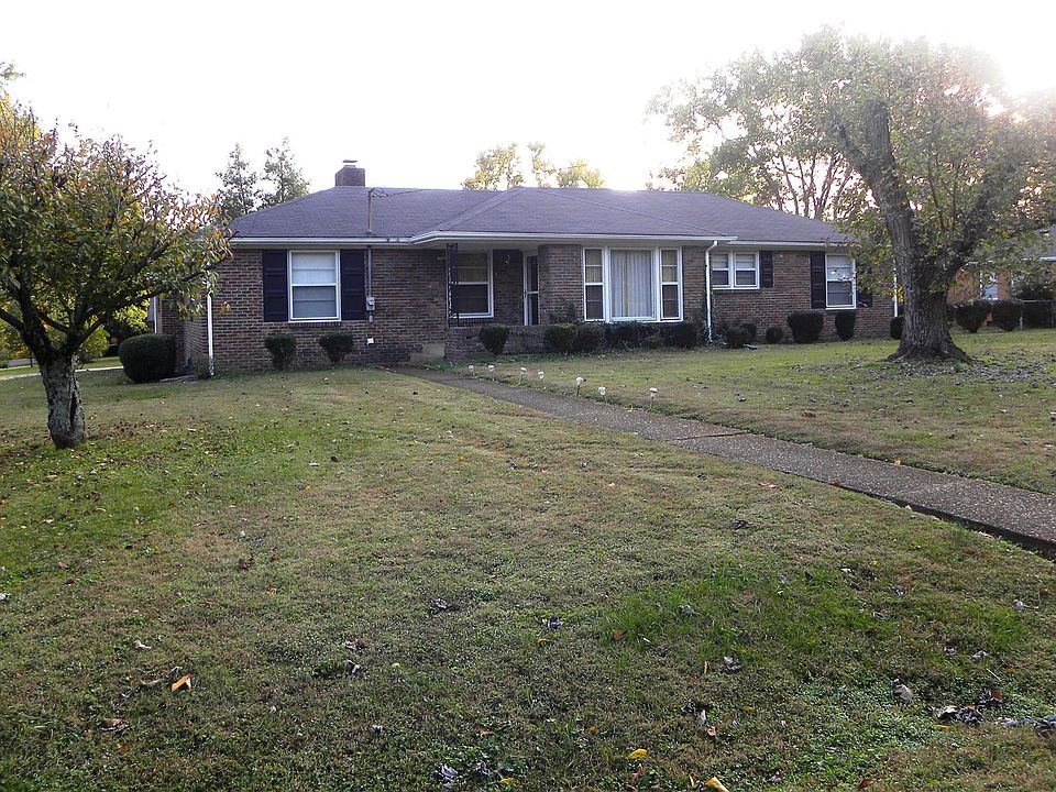 1st image of 2537 Meadowood Dr