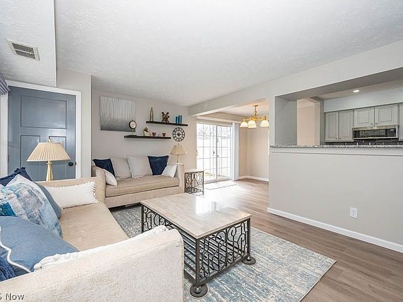 2nd image of 3149 Ivy Hill Cir Unit C