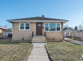 10309 Leslie Ln, Chicago Ridge, IL 60415