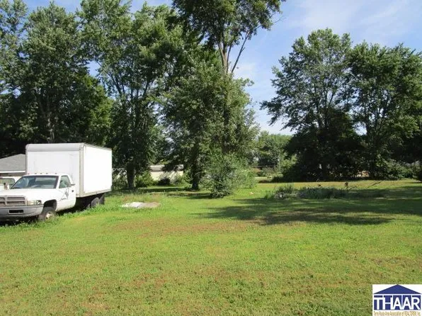 3852 E Morris Ave, Terre Haute, IN 47805