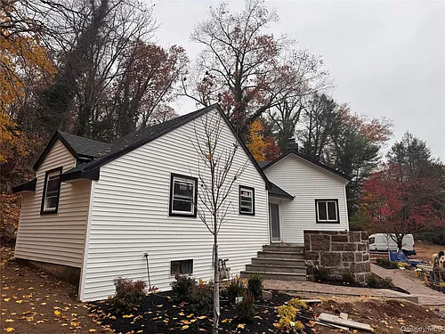 263 S Mountain Rd Photo 1