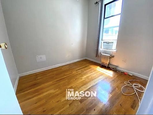 4th image of 66 W 109th St APT 61
