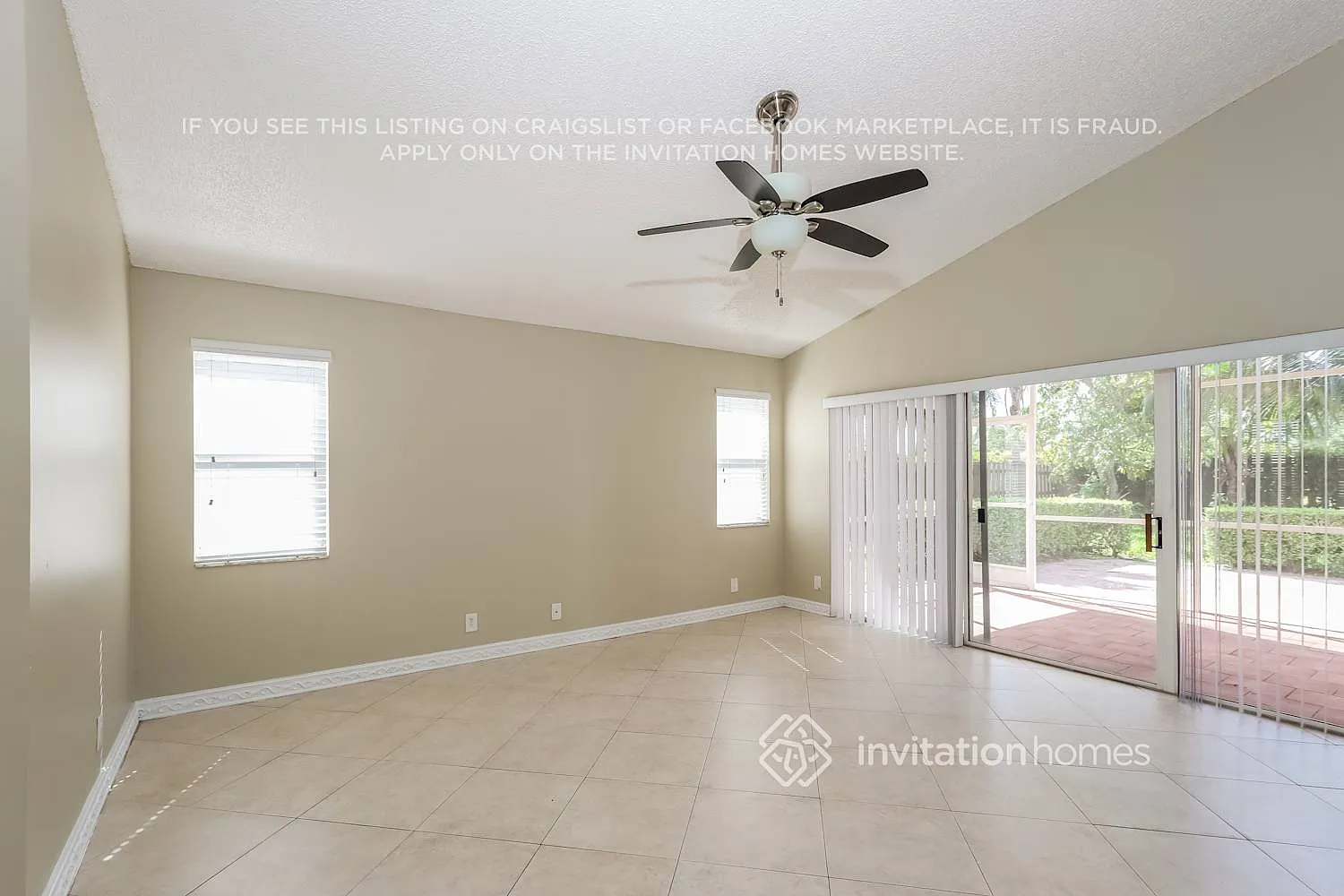 9474 Aegean Dr Boca Raton, FL 33496 — Photo 3