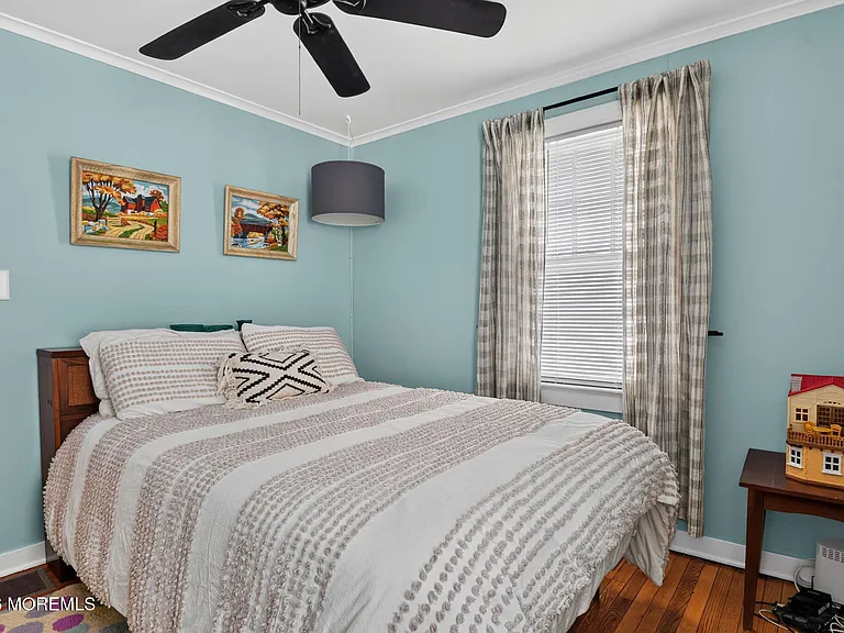 139 Webb Ave — Photo 23