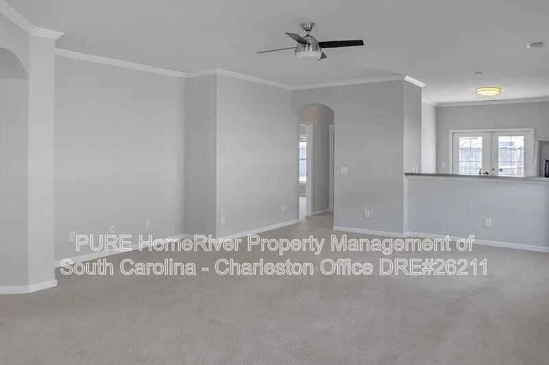 3 bed, 2.0 bath, 1700 sqft, $2,250 — Photo 4