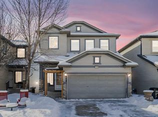 146 Panamount Vlg NW, Calgary, AB T3K 0A3