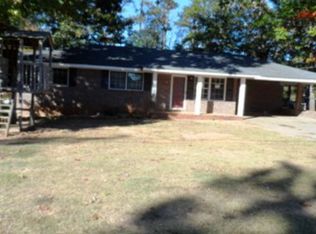 375 W Barbara Ln, Carrollton, GA 30117