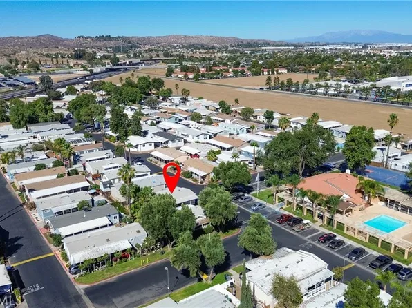 350 E San Jacinto Ave #156, Perris, CA 92571