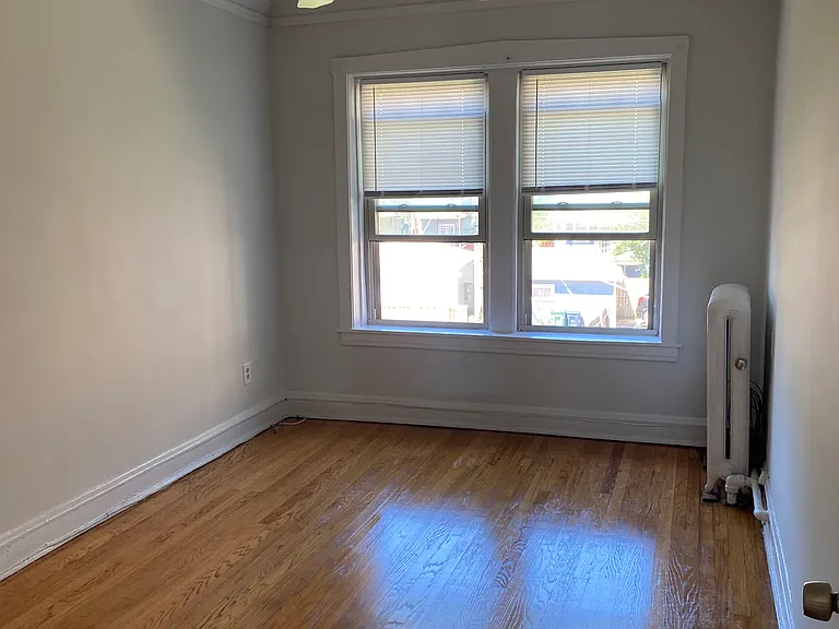 939 S Elmwood Ave #2 — Photo 15