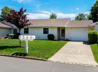 793B Pompton Rd, Monroe Township, NJ 08831