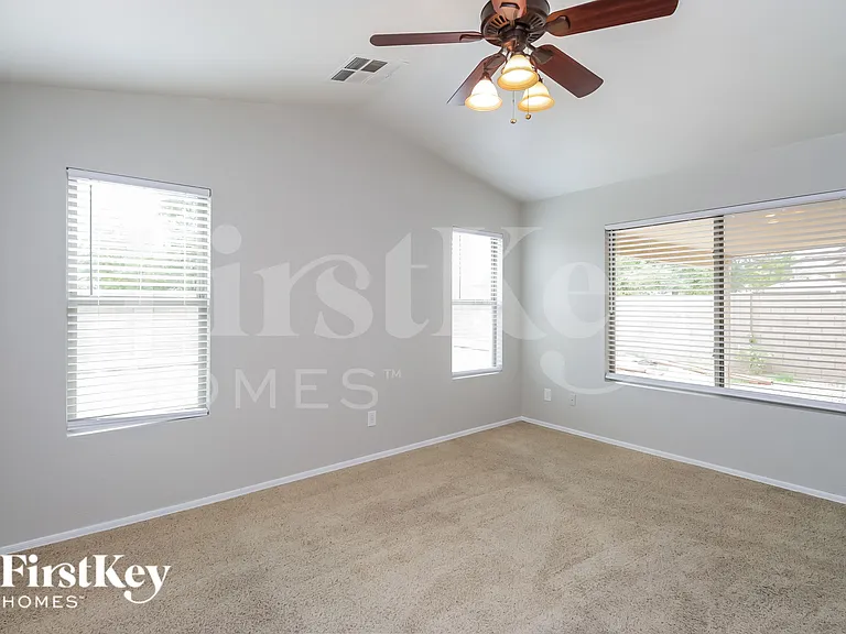 2641 W Prospector Way — Photo 7