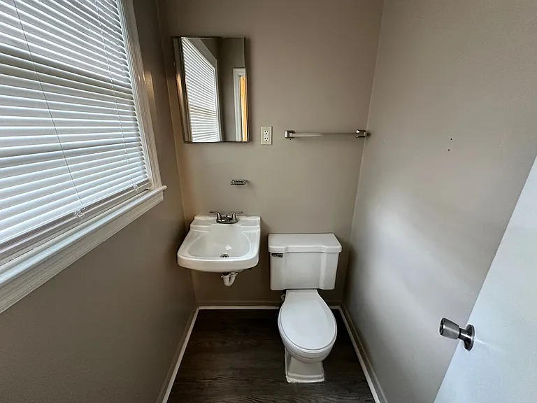 4036 Tavineer Dr — Photo 6