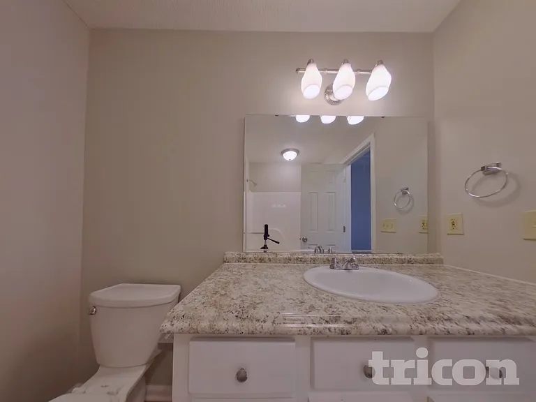 529 Ferncliffe Rd — Photo 15