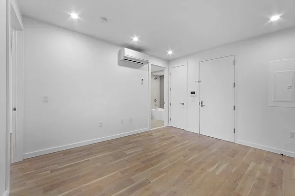 Rented by Bedford And Dean LLC | media 39