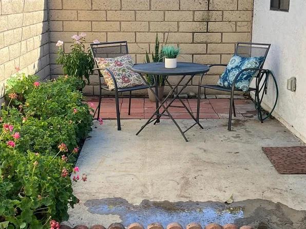 Jones Apartments, 4532 Jones Ave #16, Riverside, CA 92505
