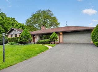 516 Eldon Pl, Downers Grove, IL 60516