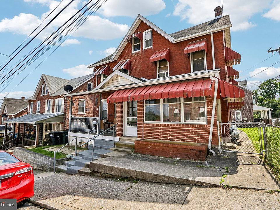 1st image of 210 Graham Ave
