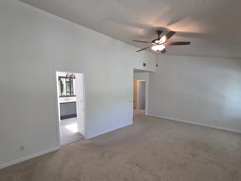 7492 Seabluff Dr #107 — Photo 22
