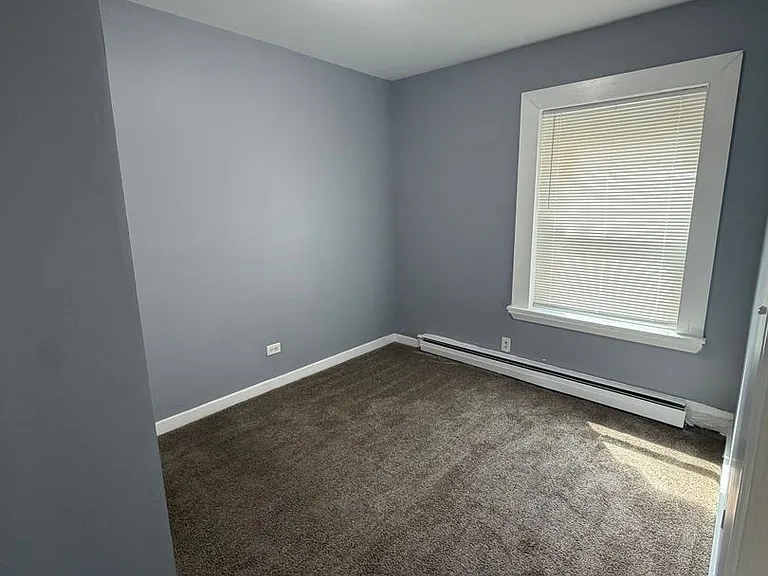 7000 S Stewart Ave — Photo 12